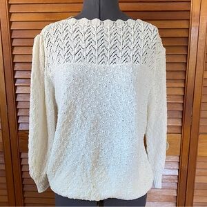 Vintage Centennial Knits LTD Sweater Top Size Medium Scalloped Neckline Pullover